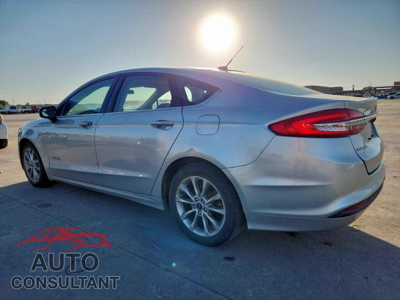 FORD FUSION 2017 - 3FA6P0LU5HR278558