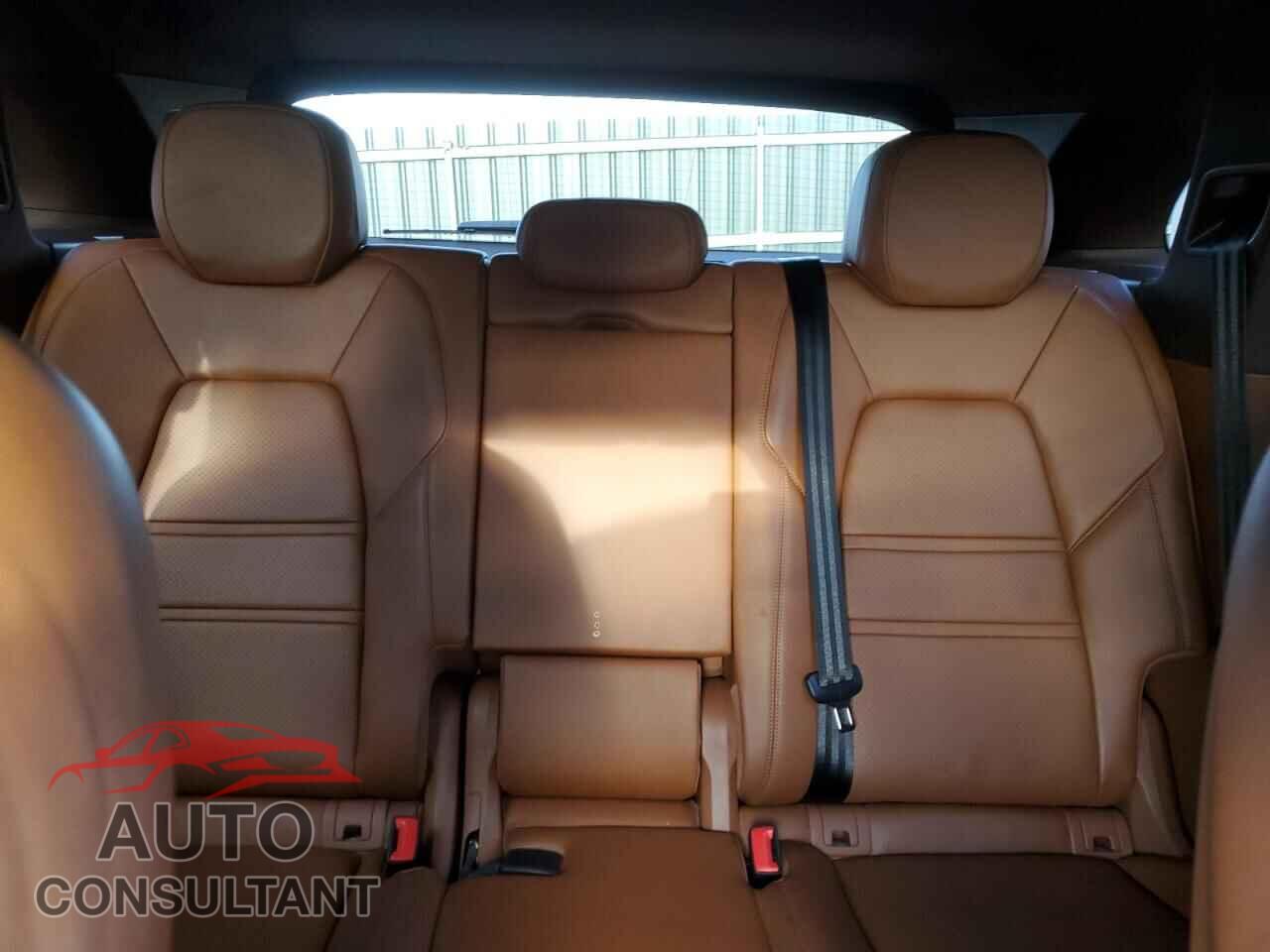 PORSCHE CAYENNE 2020 - WP1AA2AY6LDA09993