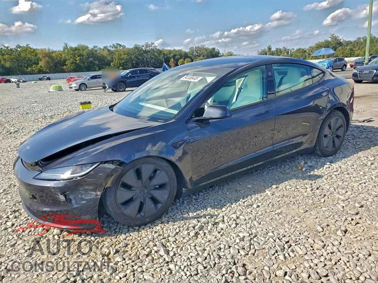 TESLA MODEL 3 2025 - 5YJ3E1EA3SF007650