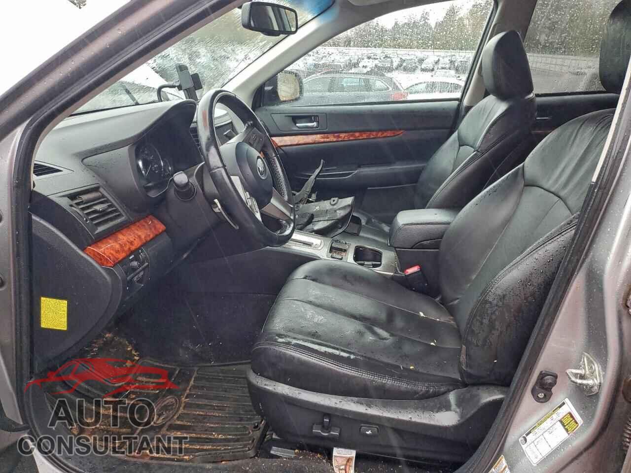 SUBARU OUTBACK 2010 - 4S4BRBKC8A3347699