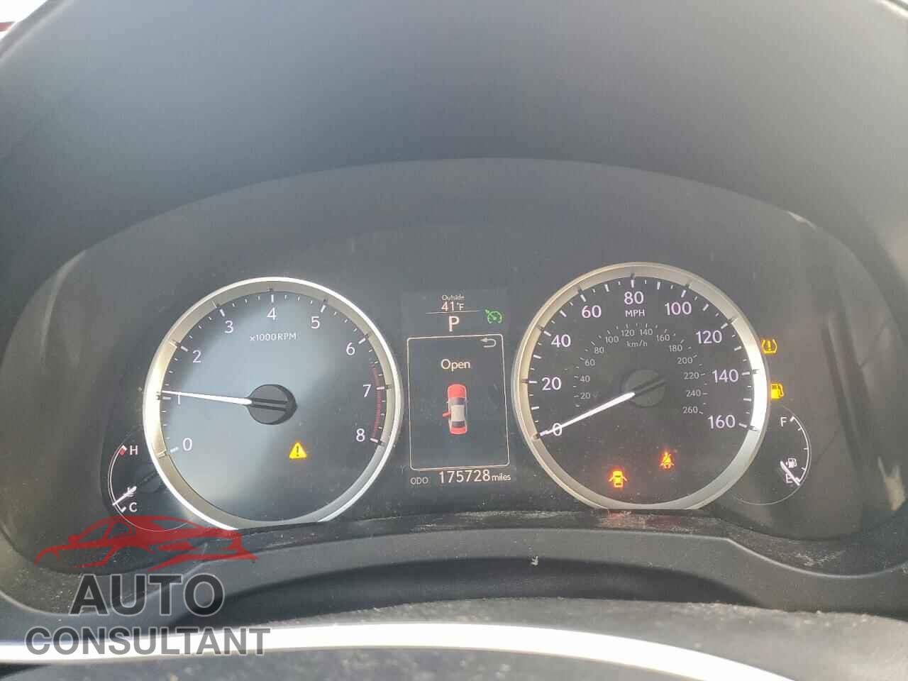 LEXUS IS 2014 - JTHCF1D26E5010716