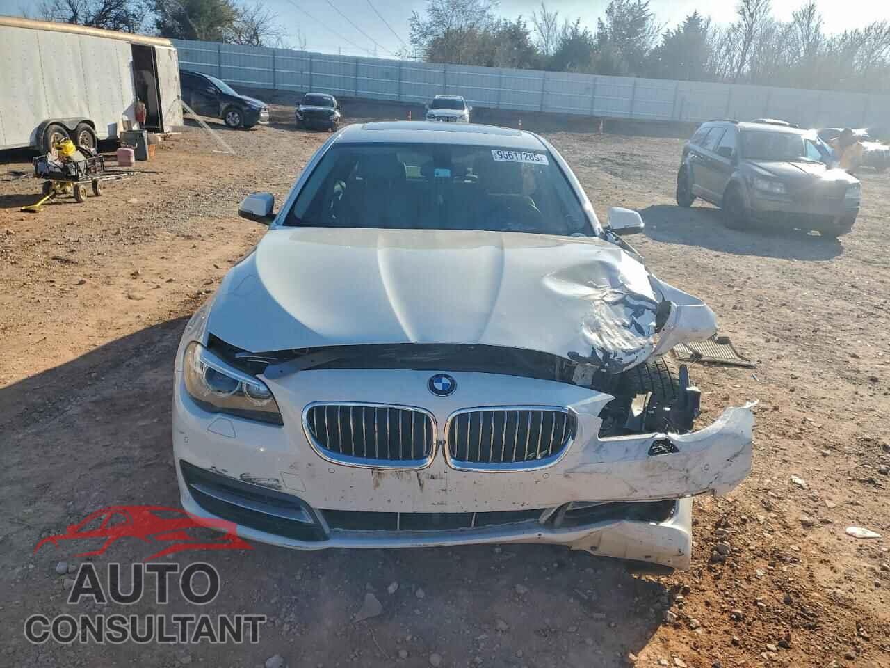 BMW 5 SERIES 2014 - WBAXA5C54ED689375