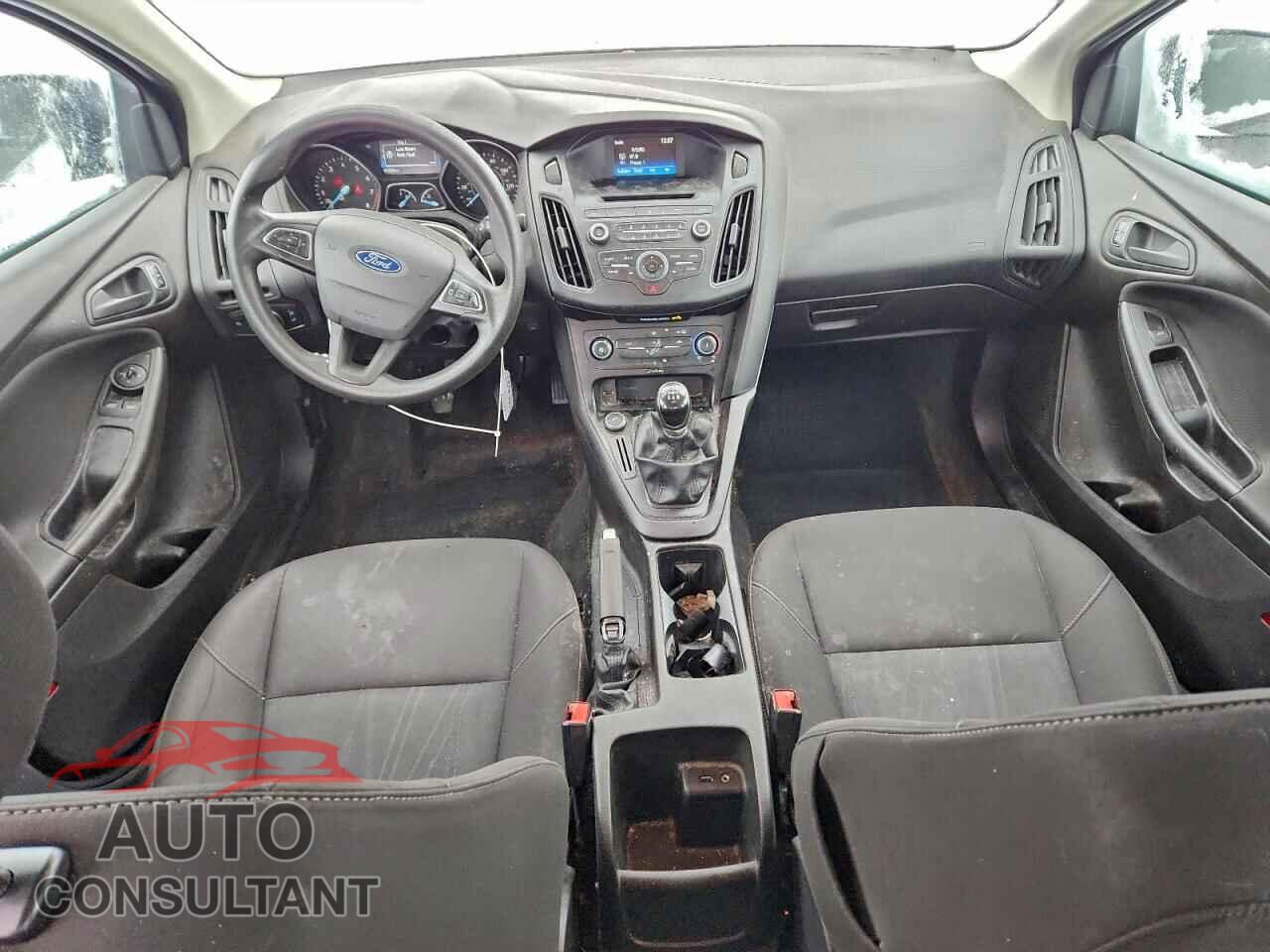 FORD FOCUS 2016 - 1FADP3E24GL202508