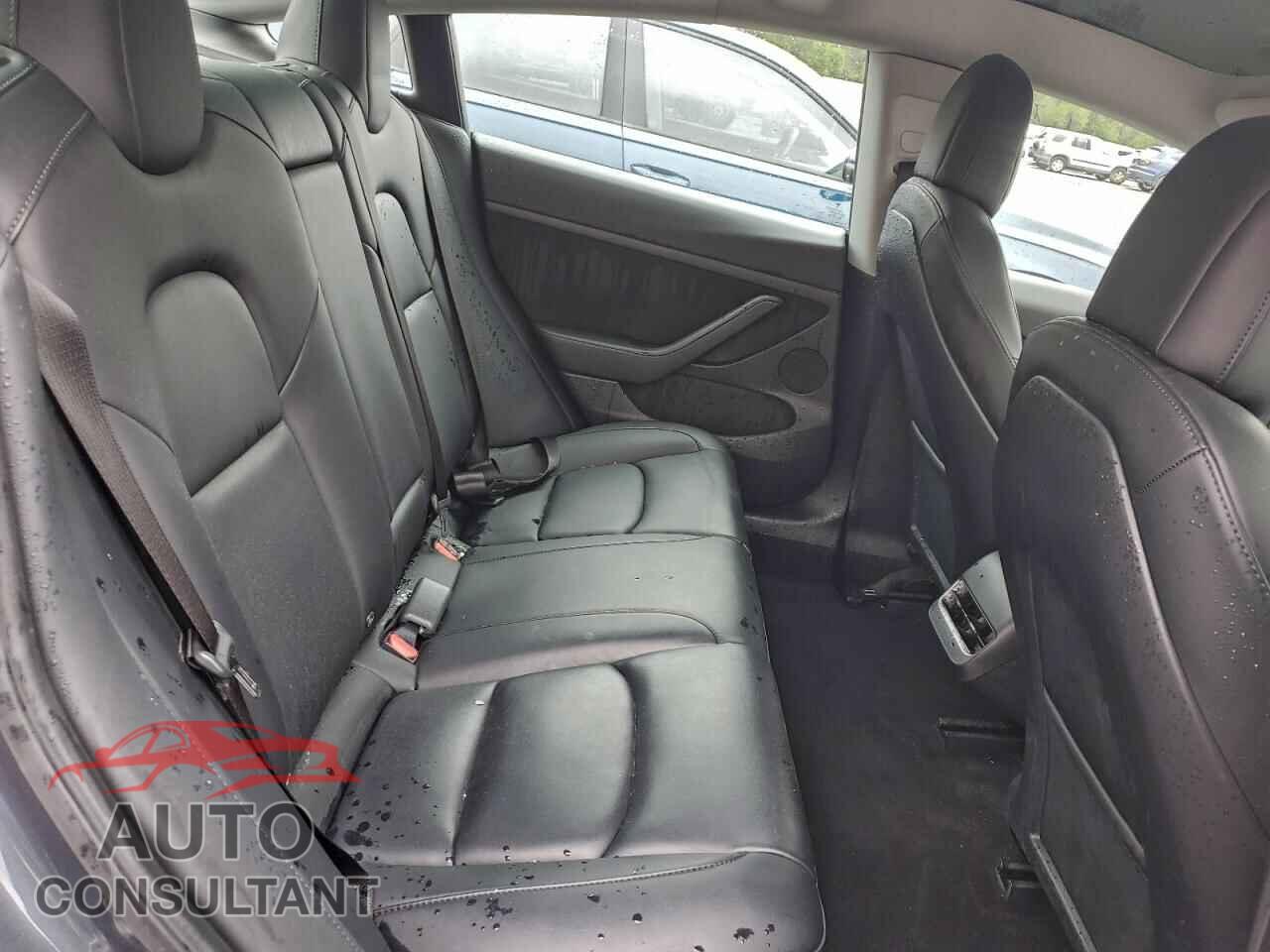 TESLA MODEL 3 2022 - 5YJ3E1EB4NF249196