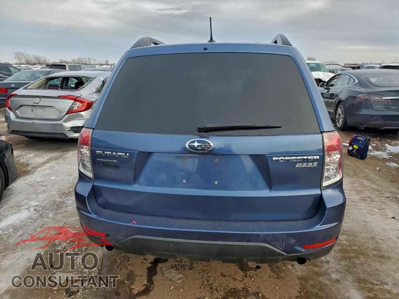 SUBARU FORESTER 2013 - JF2SHADC8DH434476