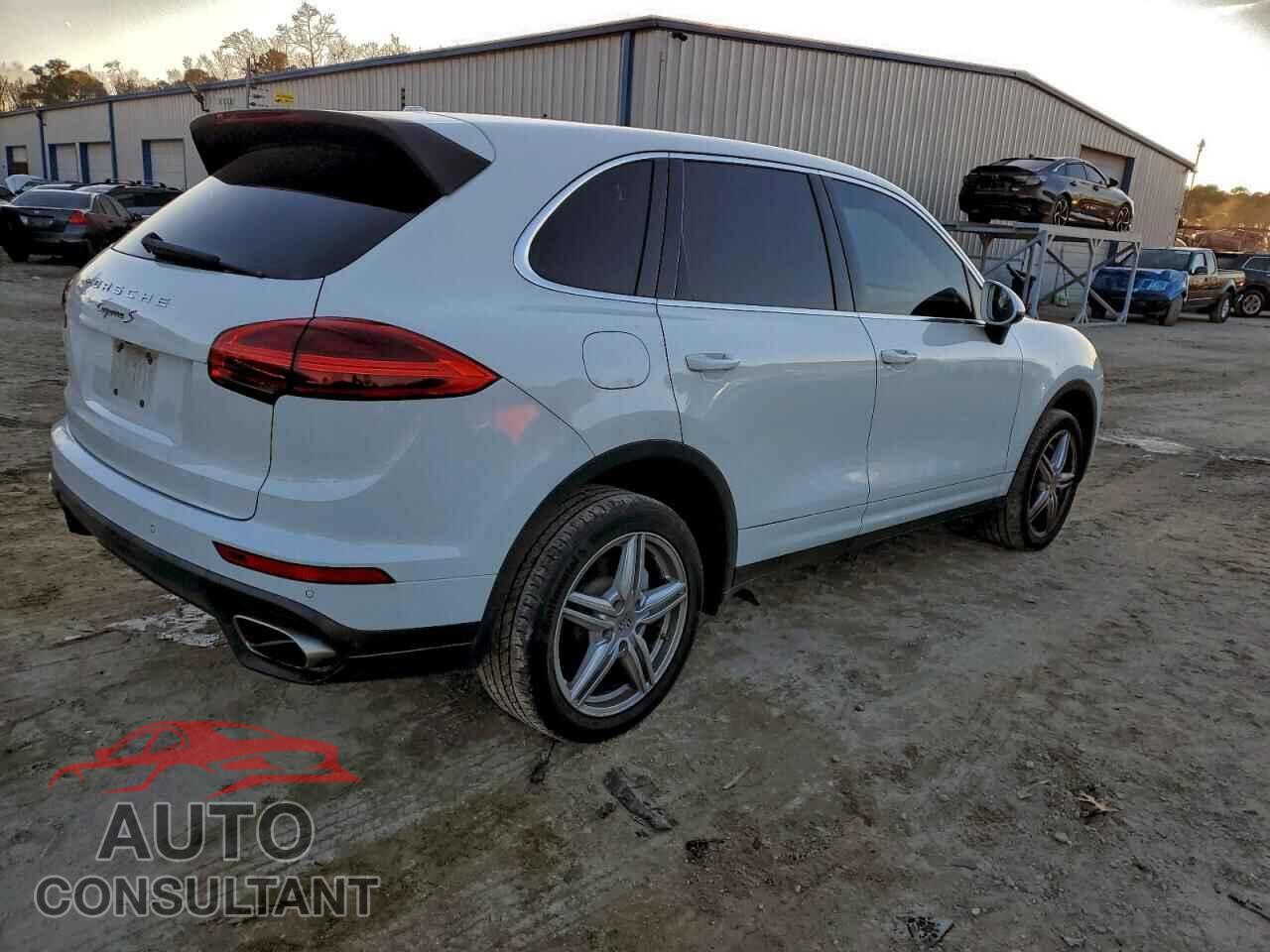 PORSCHE CAYENNE 2016 - WP1AA2A22GLA00831
