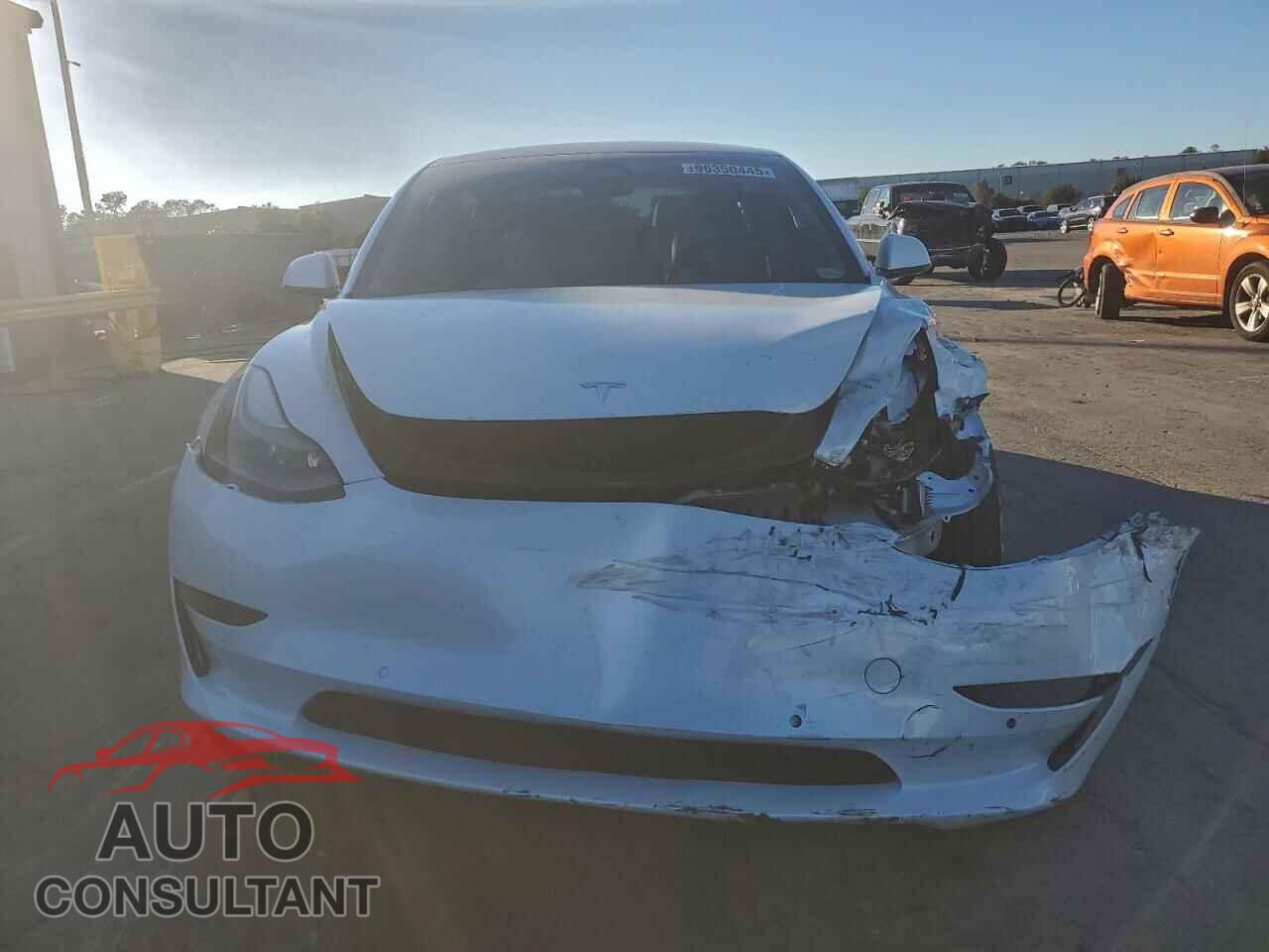 TESLA MODEL 3 2022 - 5YJ3E1EA4NF156170