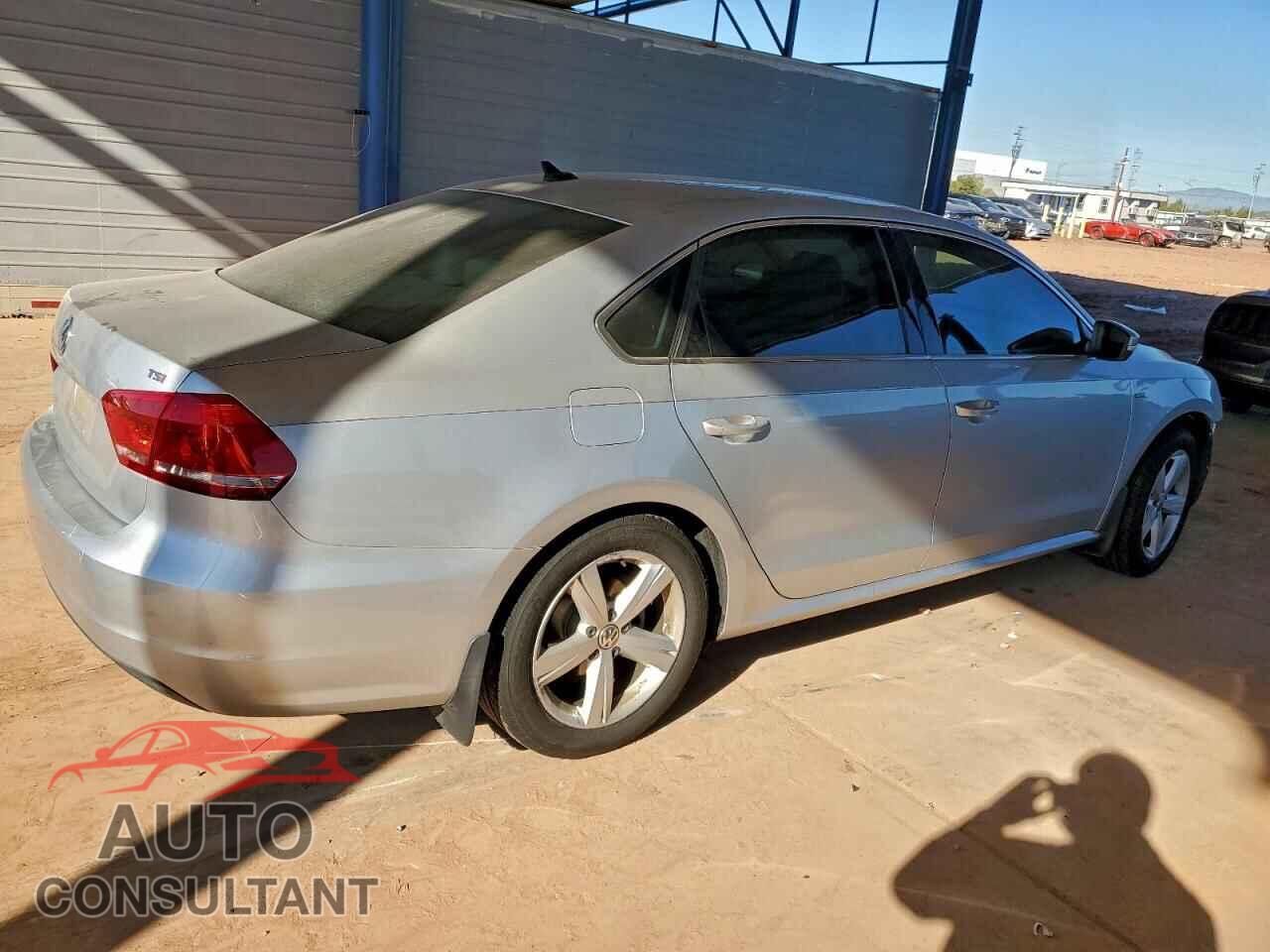 VOLKSWAGEN PASSAT 2015 - 1VWAT7A39FC098401