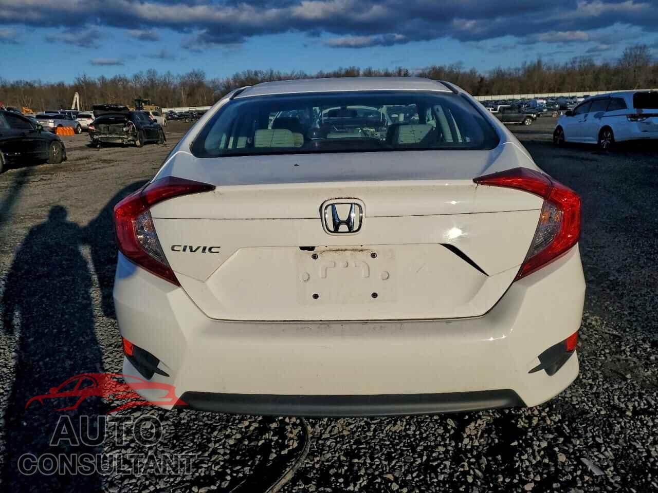 HONDA CIVIC 2017 - 19XFC2F59HE225519