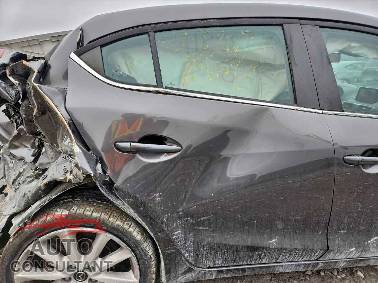 MAZDA 3 2017 - 3MZBN1V71HM112799