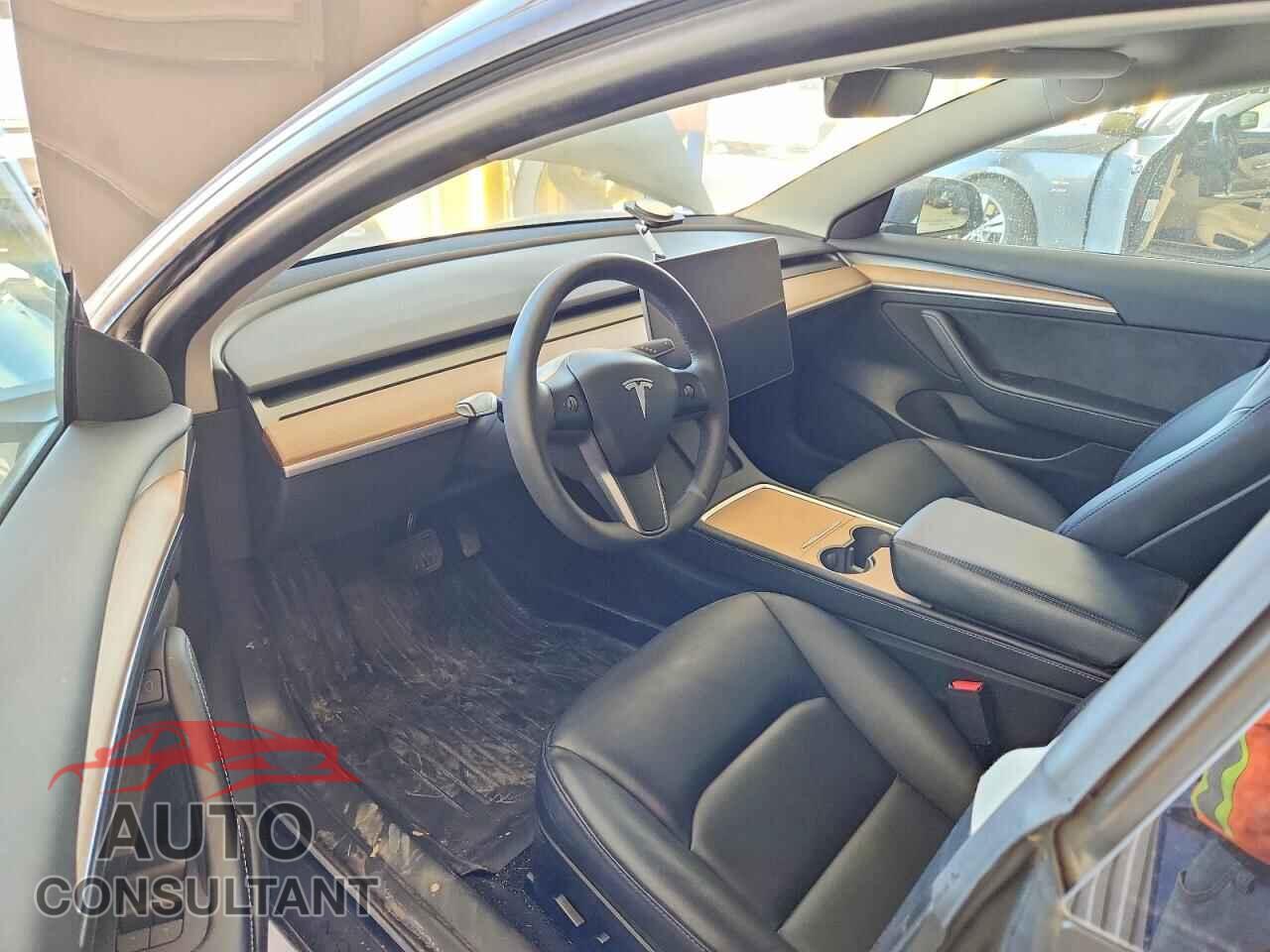 TESLA MODEL 3 2023 - 5YJ3E1EA7PF659324