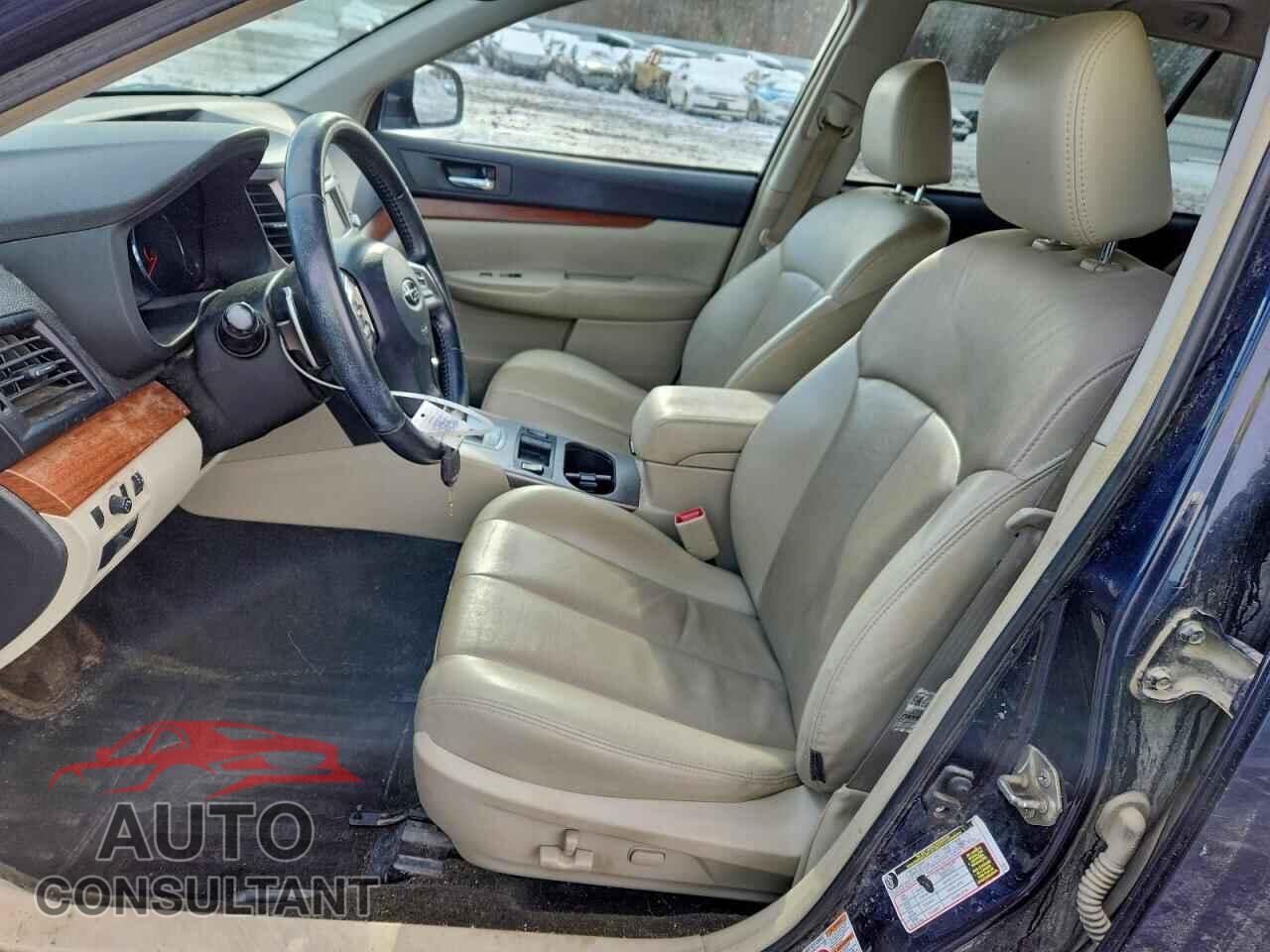 SUBARU OUTBACK 2013 - 4S4BRBKC8D3253150
