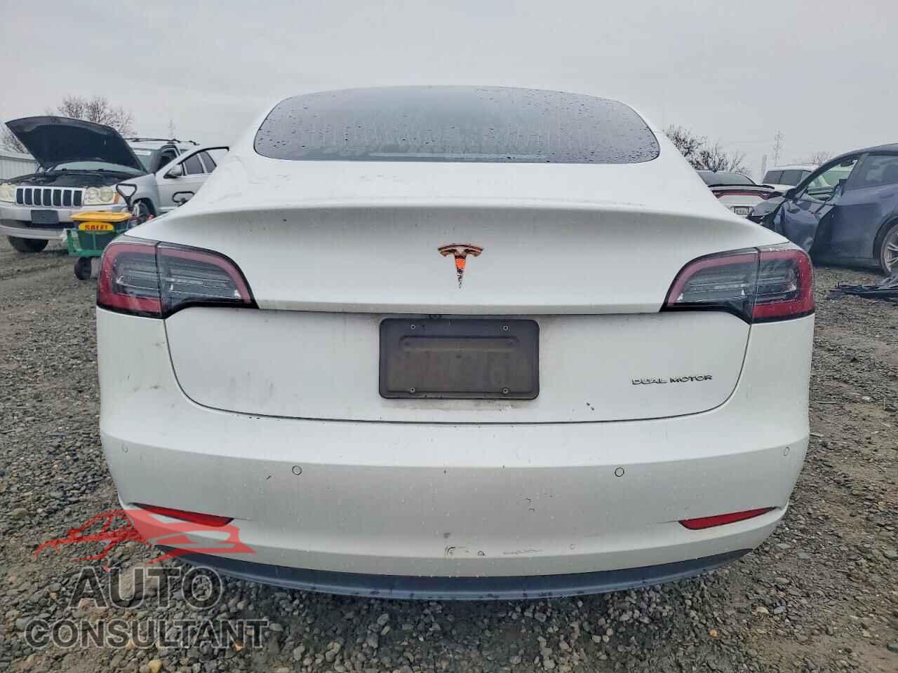 TESLA MODEL 3 2020 - 5YJ3E1EB3LF716508