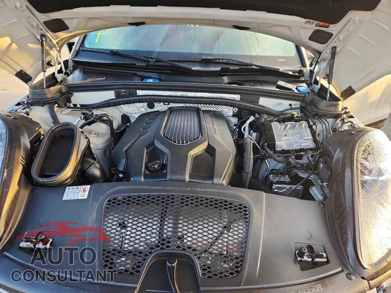 PORSCHE MACAN BASE 2024 - WP1AA2A58RLB05189