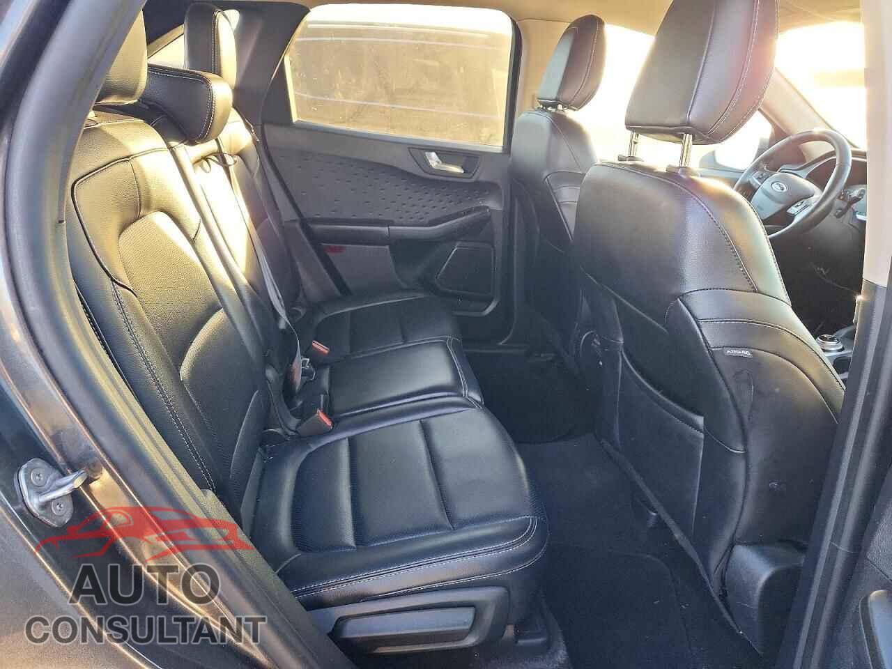 FORD ESCAPE 2020 - 1FMCU0H66LUA80844