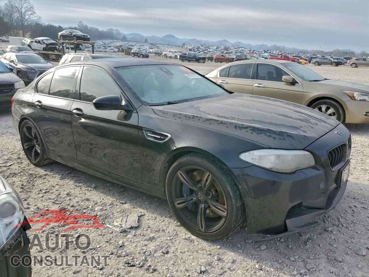 BMW M5 2013 - WBSFV9C56DC772717