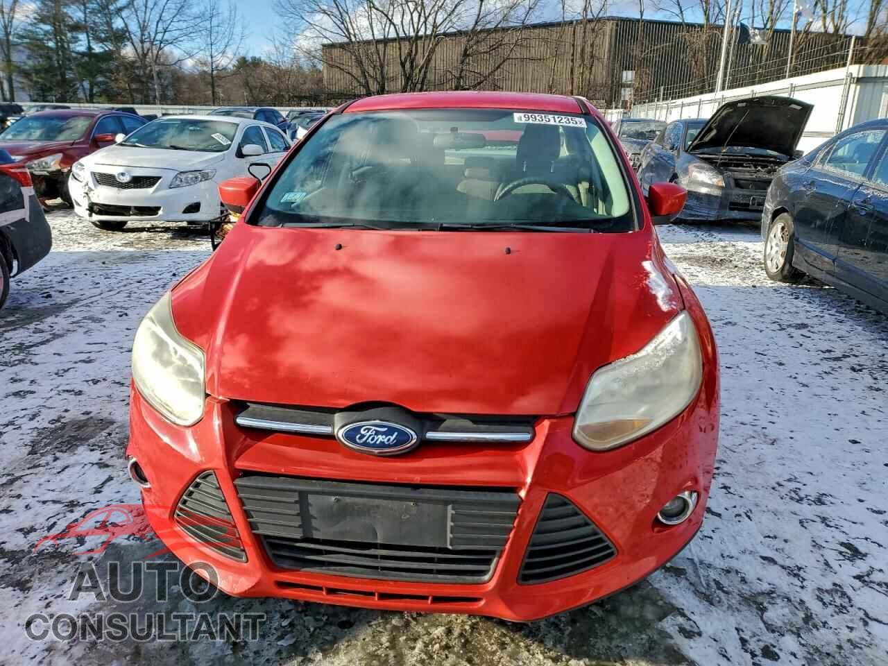 FORD FOCUS 2012 - 1FAHP3F28CL218656