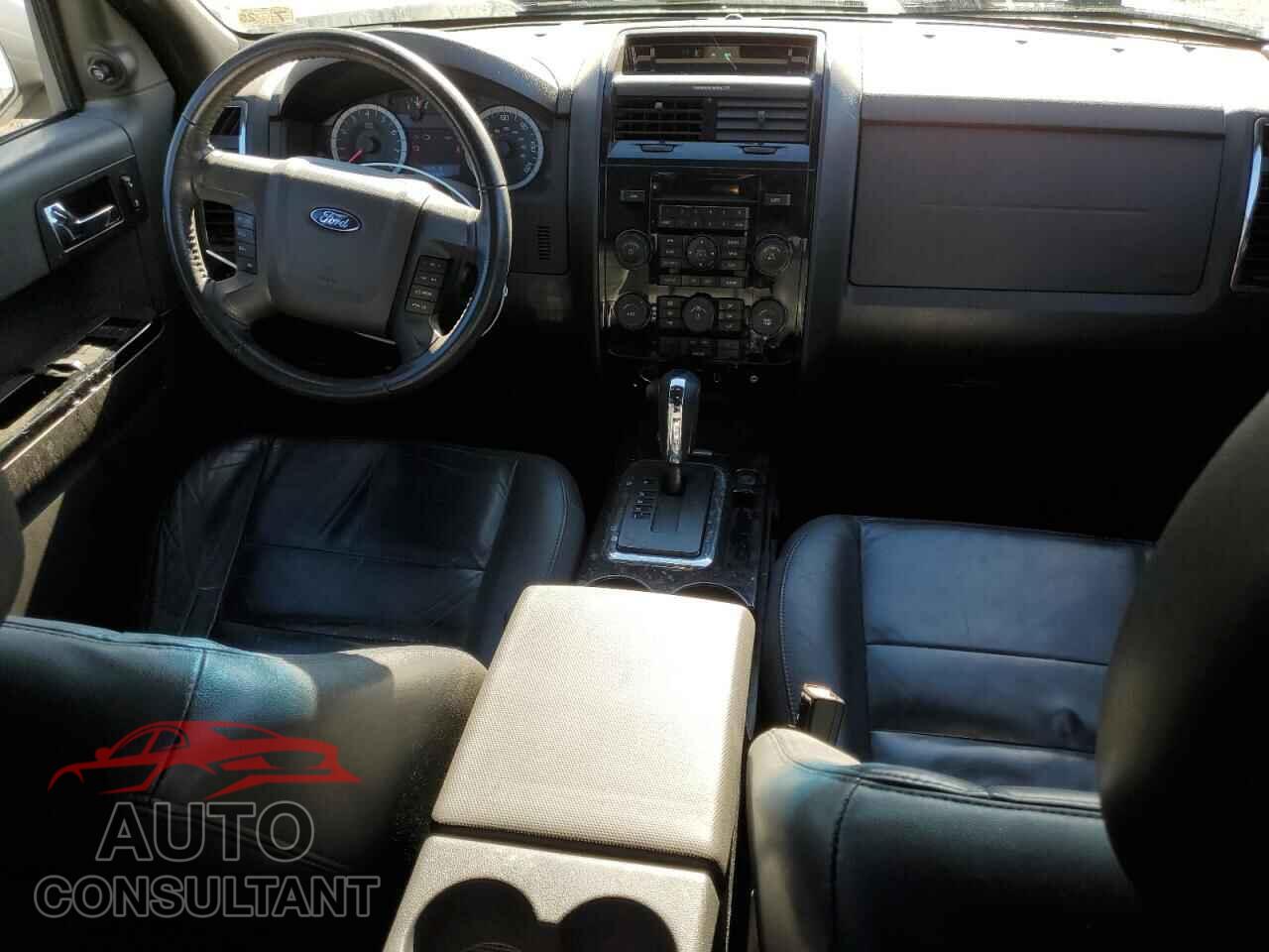 FORD ESCAPE 2012 - 1FMCU9E70CKA13072