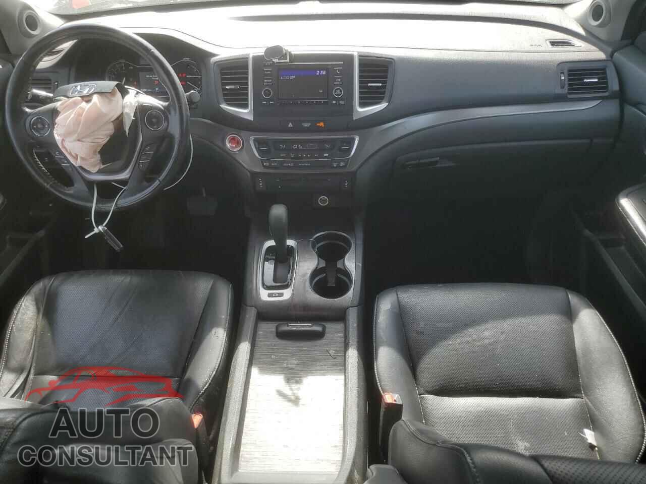 HONDA RIDGELINE 2017 - 5FPYK3F52HB037525