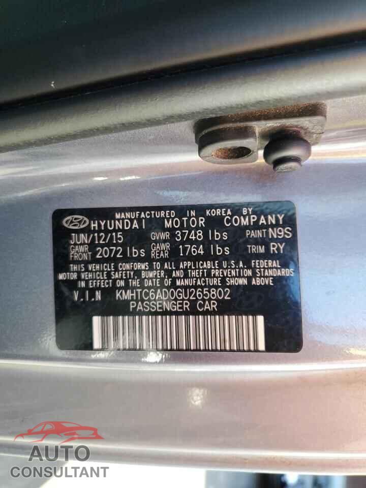 HYUNDAI VELOSTER 2016 - KMHTC6AD0GU265802