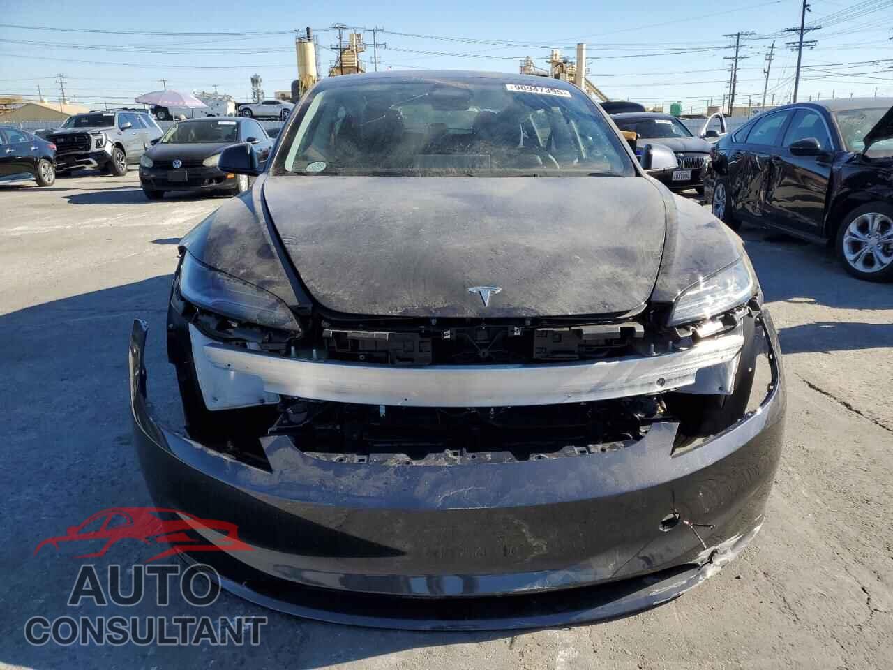 TESLA MODEL 3 2025 - 5YJ3E1EA7SF994057