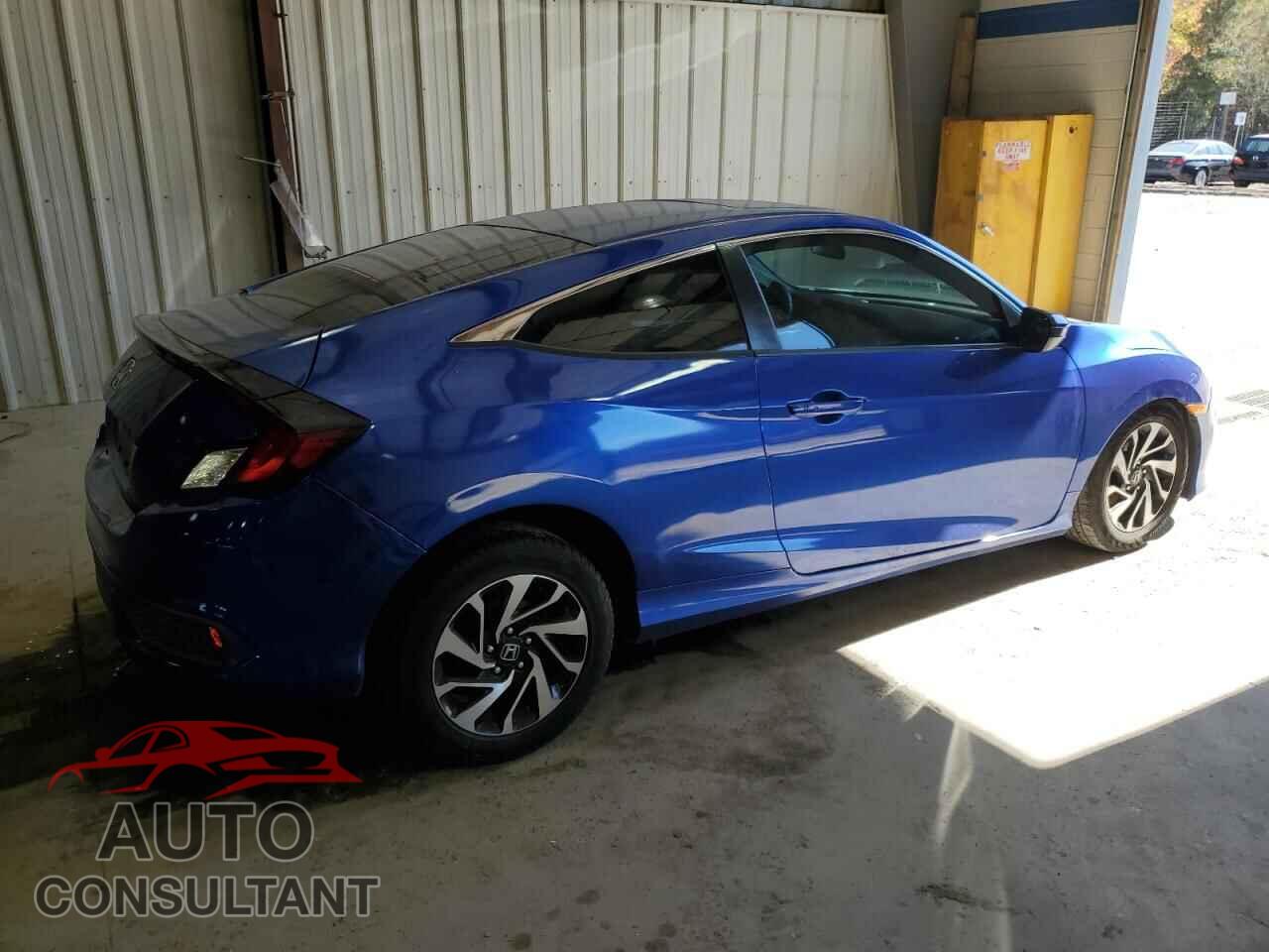 HONDA CIVIC 2017 - 2HGFC4B01HH305750