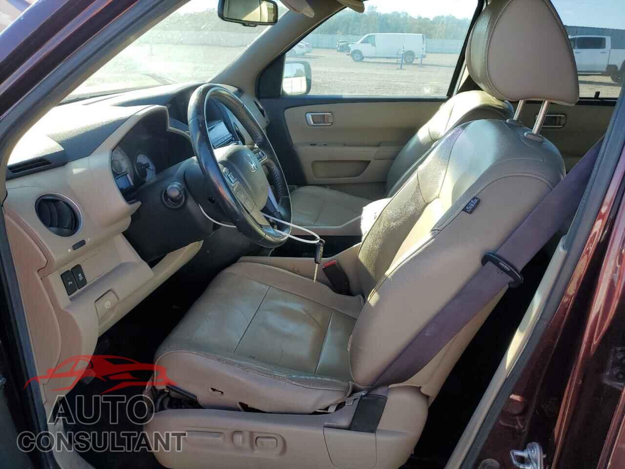 HONDA PILOT 2012 - 5FNYF3H9XCB007971