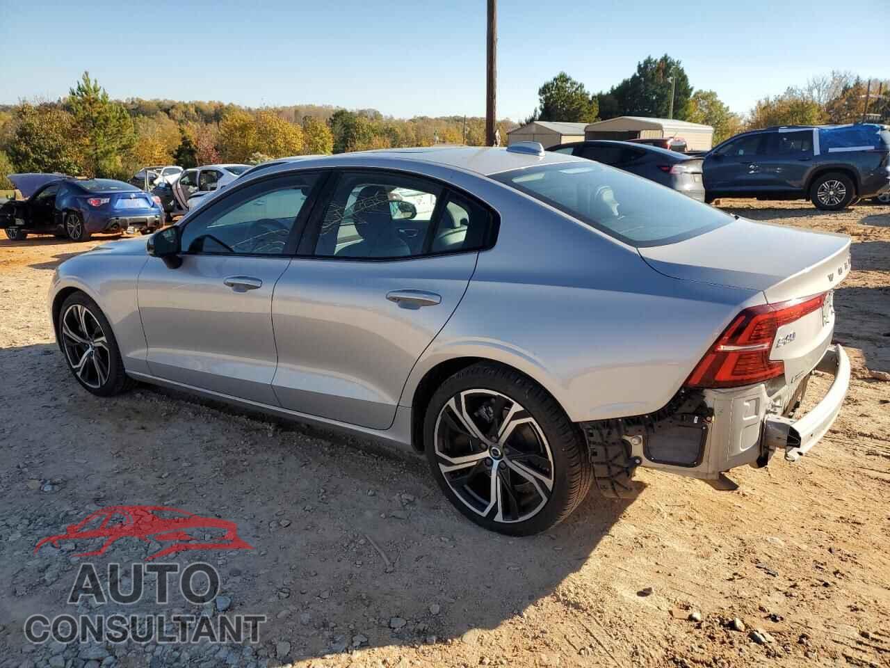VOLVO S60 PLUS 2024 - 7JRL12FL6RG306830