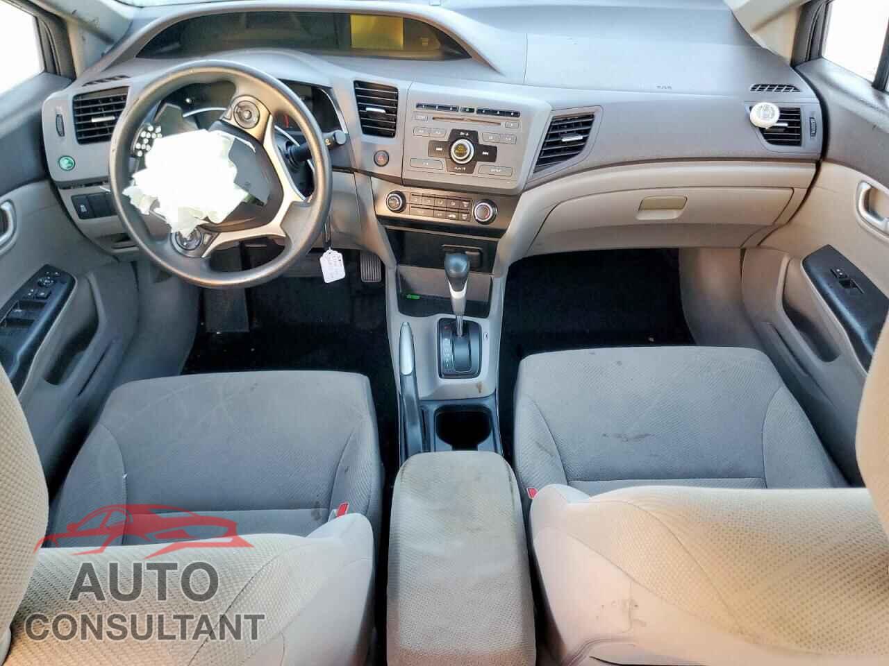 HONDA CIVIC 2012 - 2HGFB2F55CH559922