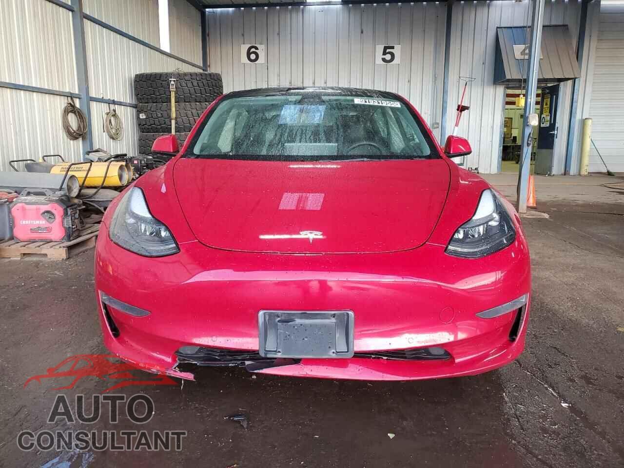 TESLA MODEL 3 2022 - 5YJ3E1EA8NF189429