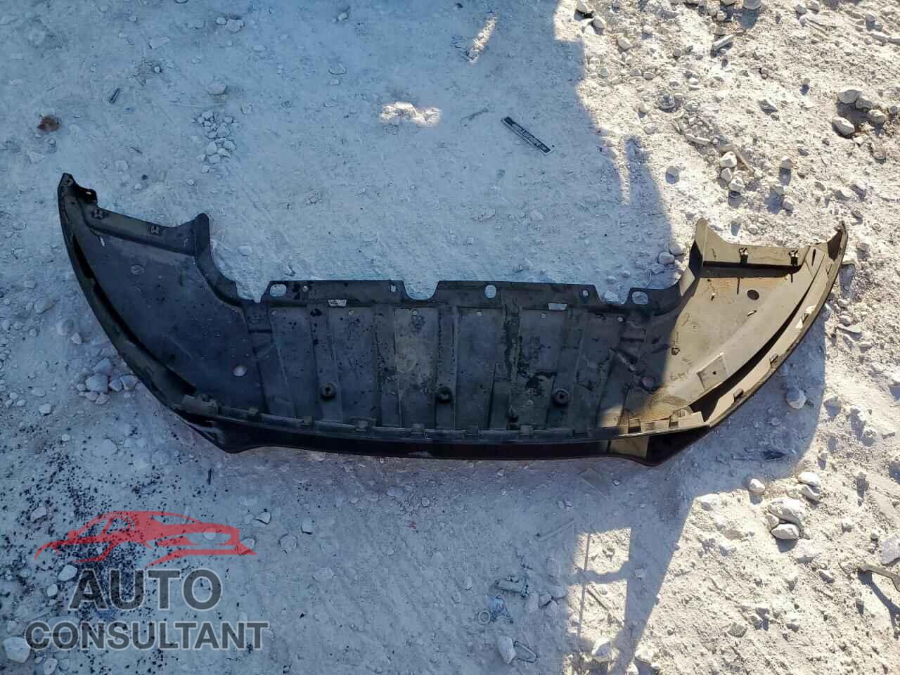 FORD FOCUS 2016 - 1FADP3E2XGL261403