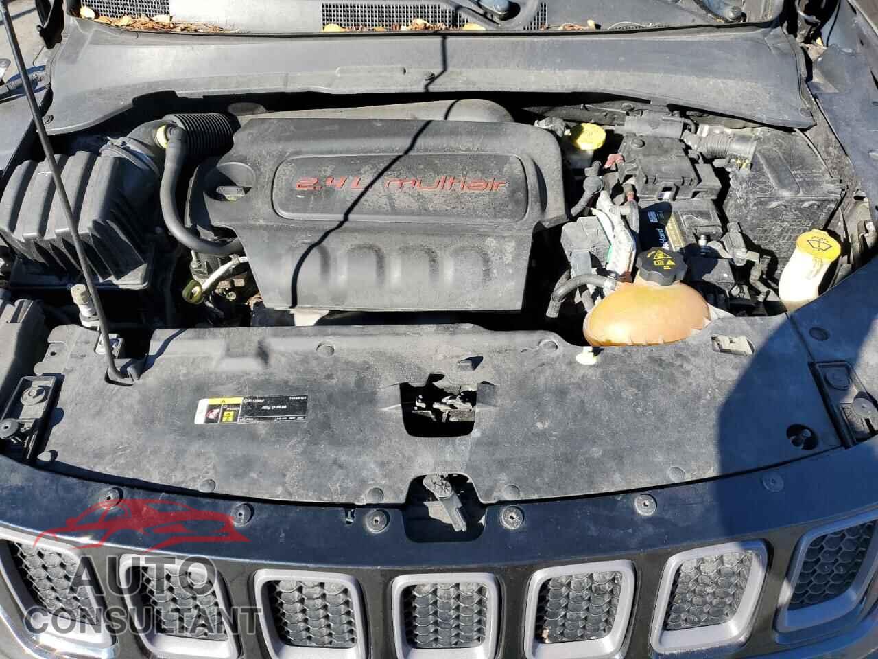 JEEP COMPASS 2018 - 3C4NJDDB0JT371847