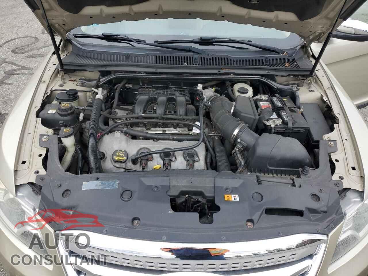 FORD TAURUS 2011 - 1FAHP2FW1BG130309