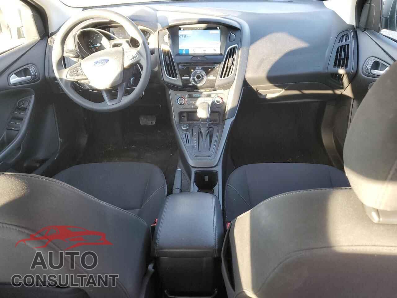 FORD FOCUS 2017 - 1FADP3H27HL202029