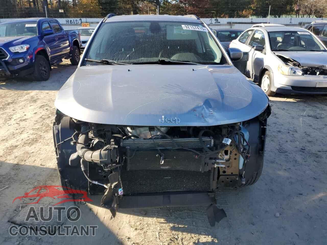 JEEP COMPASS 2018 - 3C4NJDBBXJT433838