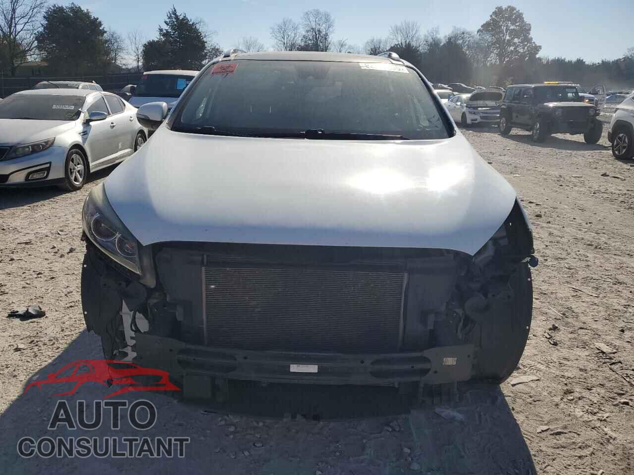 KIA SORENTO 2018 - 5XYPH4A54JG398351