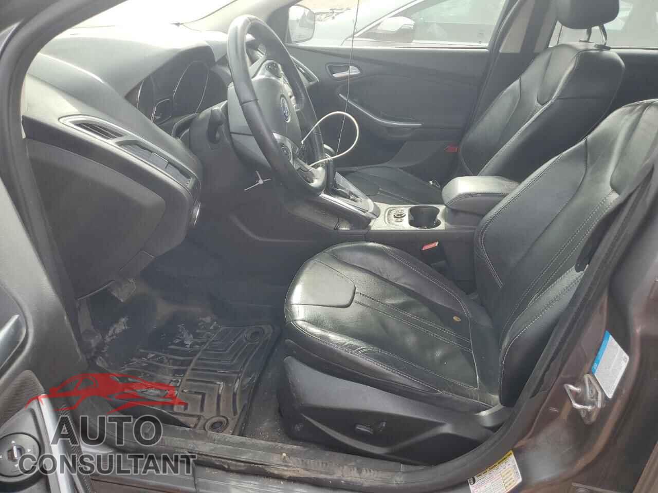 FORD FOCUS 2012 - 1FAHP3N2XCL352716