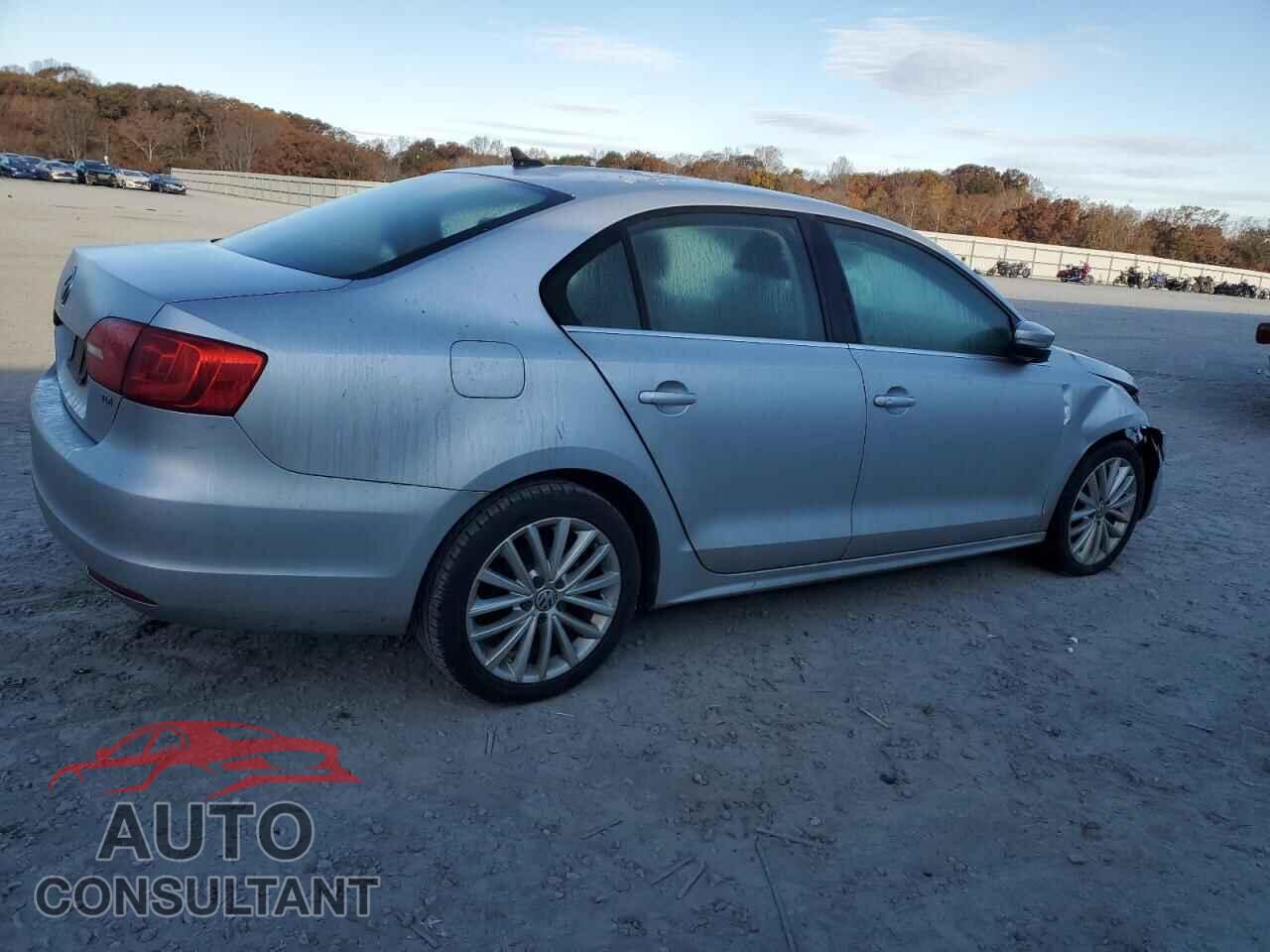 VOLKSWAGEN JETTA 2013 - 3VWLL7AJ6DM287218
