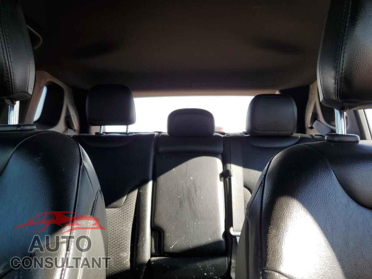 JEEP COMPASS 2023 - 3C4NJDBN6PT553378