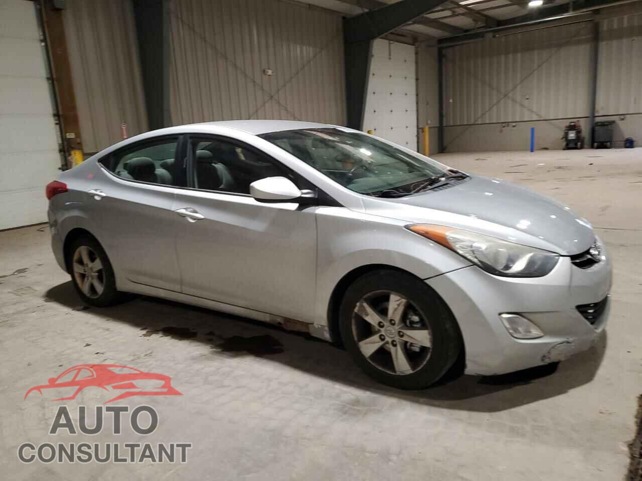 HYUNDAI ELANTRA 2013 - 5NPDH4AE5DH338885