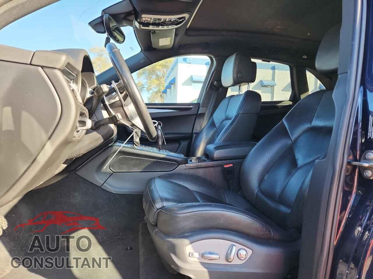 PORSCHE MACAN 2017 - WP1AB2A53HLB10585