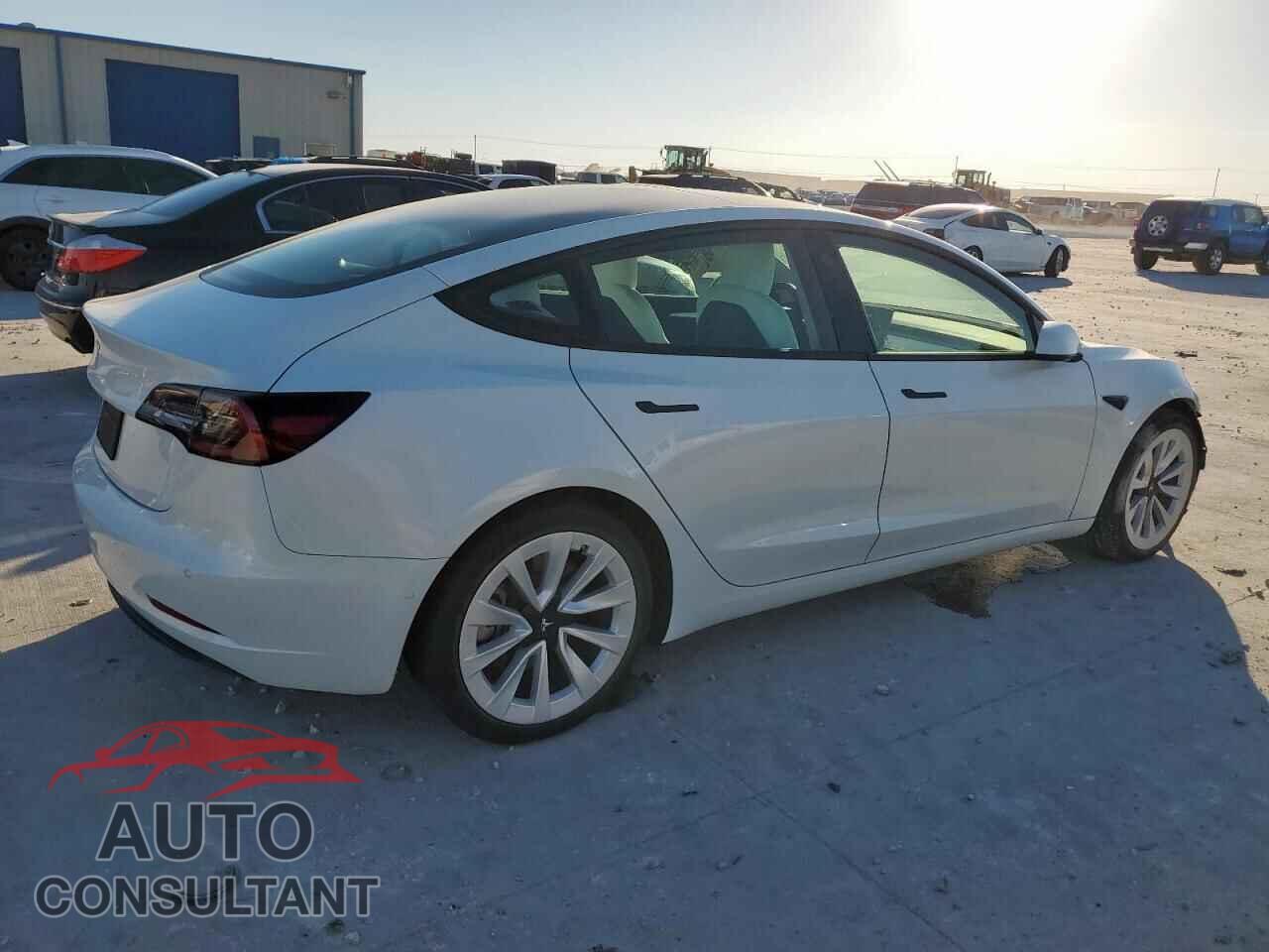 TESLA MODEL 3 2021 - 5YJ3E1EA7MF098568
