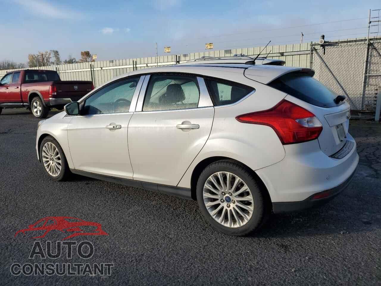 FORD FOCUS 2012 - 1FAHP3N22CL285478