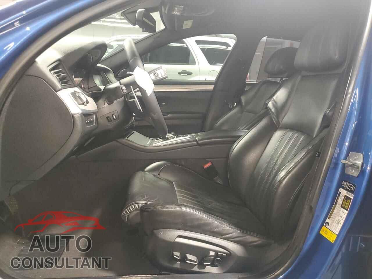 BMW M5 2014 - WBSFV9C59ED097649