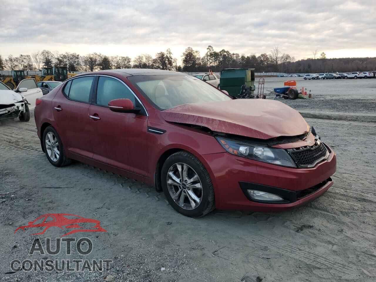 KIA OPTIMA 2011 - KNAGN4A77B5100702