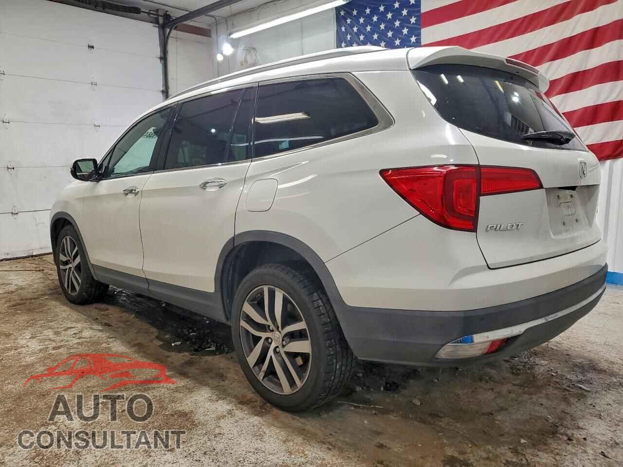 HONDA PILOT 2018 - 5FNYF6H01JB030135