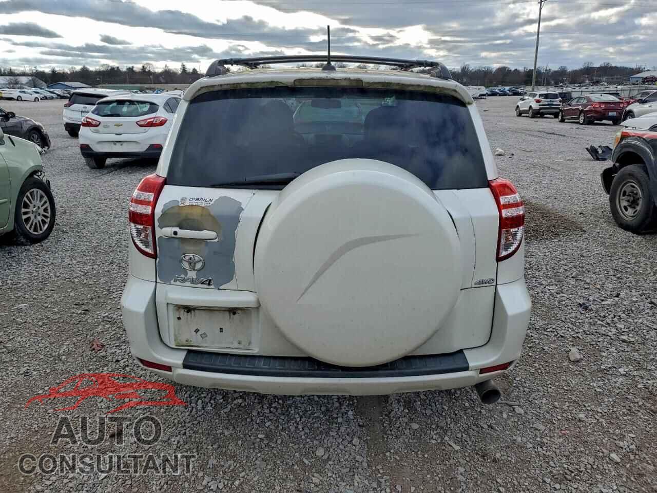 TOYOTA RAV4 2011 - 2T3DF4DV5BW149130