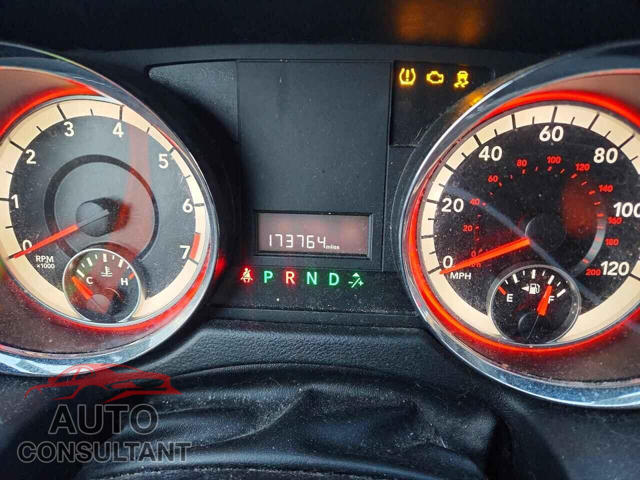 DODGE CARAVAN 2015 - 2C4RDGBG9FR684060