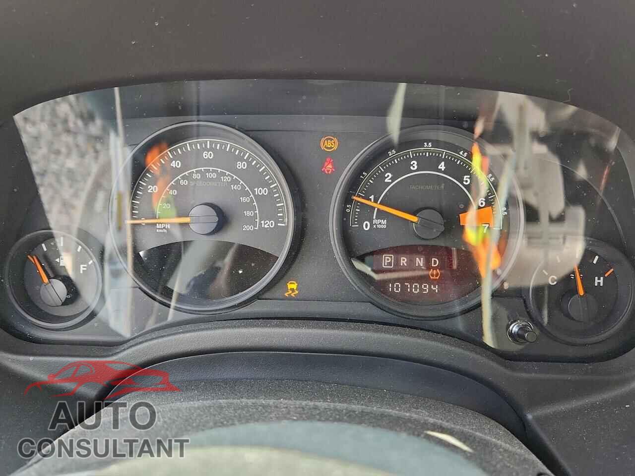 JEEP COMPASS 2014 - 1C4NJCBAXED511208