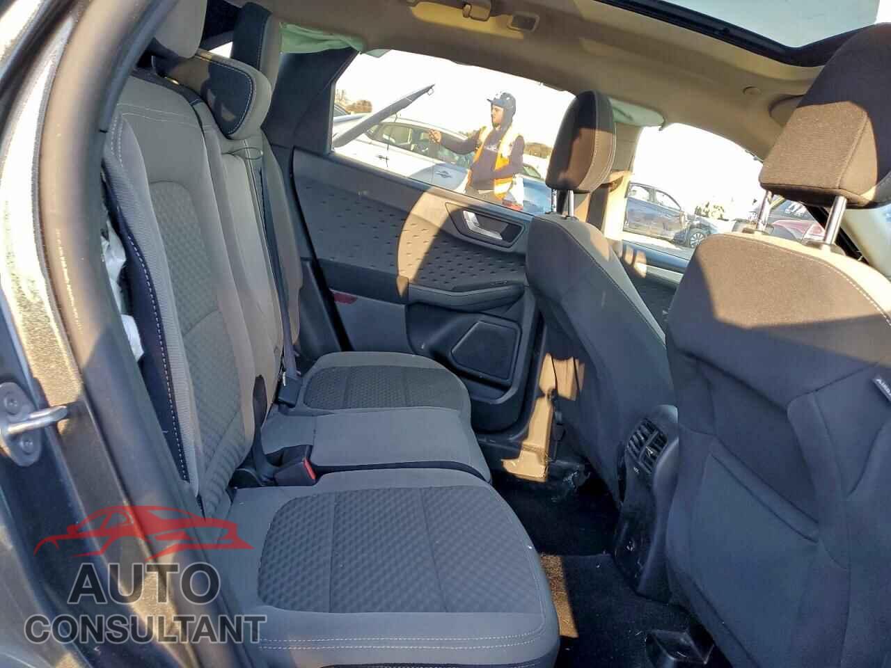 FORD ESCAPE 2020 - 1FMCU0G67LUA95080